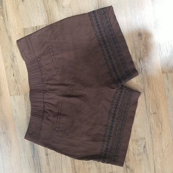 Apt. 9 Brown Linen Blend Taylored Mid-Rise Embroidered Pocketed Shorts - Picture 7 of 14